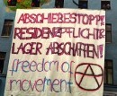 Abschiebestopp! Residenzpflicht und Lager abschaffen! freedom of movement - Transparent in Berlin, 6. Oktober 2012